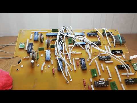 Видео: Электроника ГИС 01Т. Ищем самый драгоценный прибор. Разбор в поисках клада.