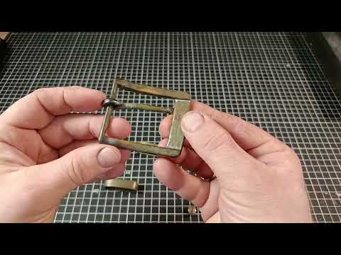 Видео: Патинирование пряжки из латуни, для ремня. Часть 3