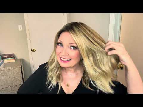Видео: НОВИНКА от Envy Wigs! | Обзор парика Corey — оттенок шампанского и 70/30 Blend #wiglife #envywigs