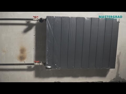 Видео: Установка радиатора Royal Thermo Pianoforte 500