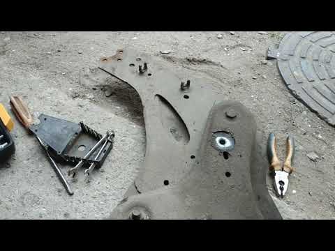 Видео: Снятие подрамника, сайлентблоков Opel Vivaro