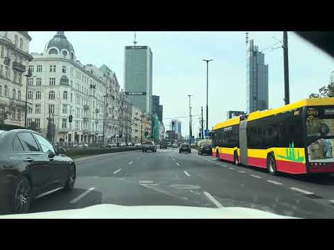 Видео: Варшавские улицы . ГРЕХ накапливания ненужных вещей …