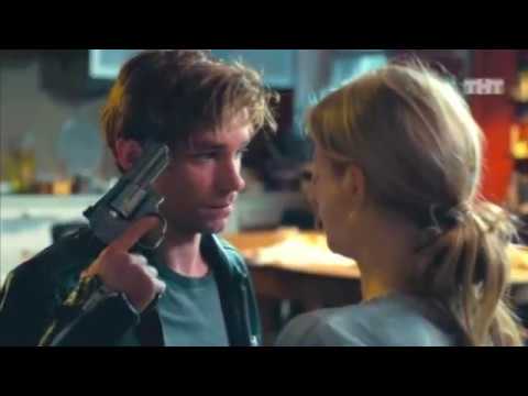 Видео: Саша Петров и Александра Бортич - Поломанные психи