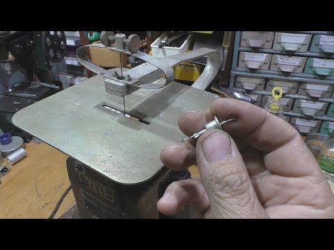 Видео: Электро лобзик из СССР. Плюс диод.