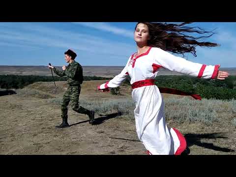 Видео: Красивый танец с шашками. Фланкировка.Russian Sword Dance. Cossack sword art - Shashka.