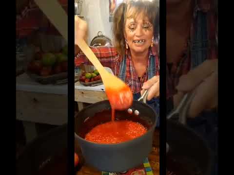 Видео: Яблоки в карамели 🍎