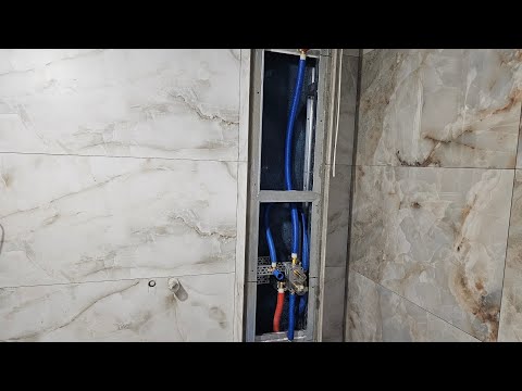 Видео: Монтаж душевой системы .
