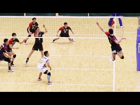 Видео: Higashiyama против школы Rakunan 1-й сет | Финал волейбольного турнира среди мужчин, Киото (Япония)