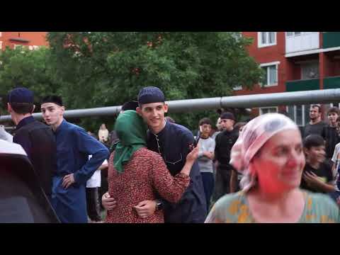 Видео: Грозный школа Хафизов