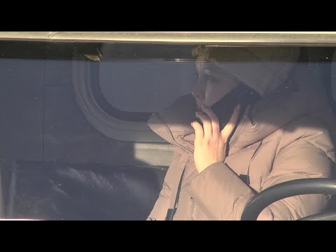 Видео: "После похорон о нас забыли", - дочь погибшего на Майкаине спасателя