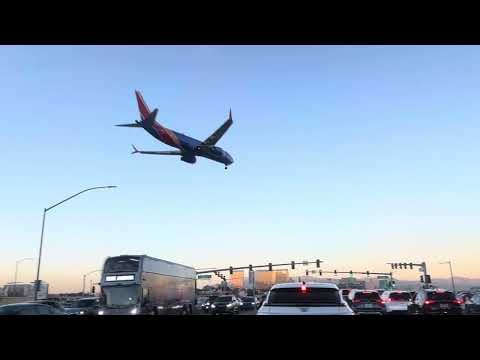 Видео: Пробки в Вегасе.😅 