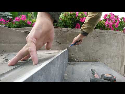 Видео: Облицовка ступеней керамогранитом. Технология укладки плитки на полусухой раствор.