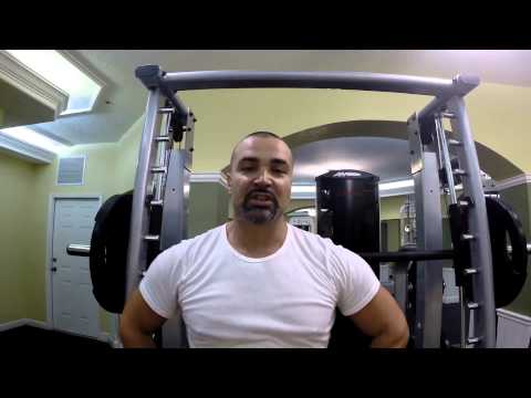 Видео: ОШИБКИ в ТРЕНИРОВКАХ! опасные упражнения! ВАЖНО! бодибилдинг!