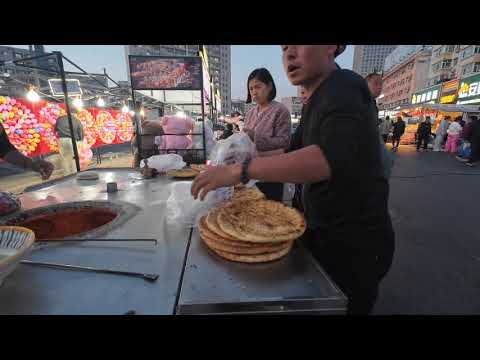 Видео: Ночной рынок Цицикар Лунша (часть 2)｜ Я никогда не видел столько уличной еды!