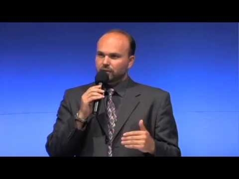 Видео: 2. Бог говорит... Кто слушает? - Проповедь Виталия Олийника. 07.30.2011