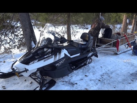 Видео: Снегоход Arctic Cat Bearcat Z1 - опыт эксплуатации. Начало.