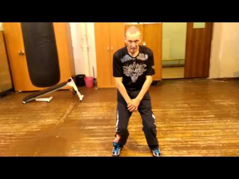 Видео: Отработка фронтальной стойки + прямой удар