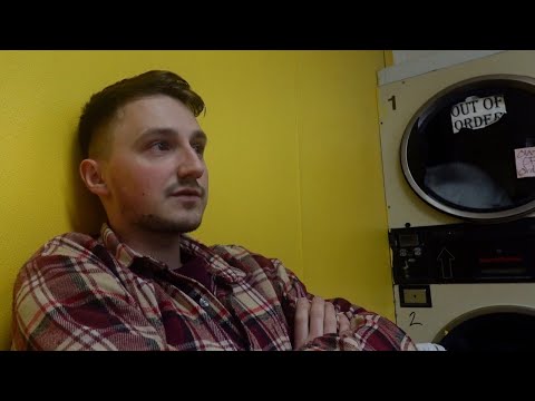 Видео: Жизнь и работа в Нью-Йорке: усталость, переработки, депресуха