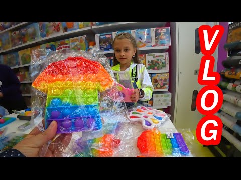 Видео: VLOG ТРЦ Никольский СКАЛОДРОМ и очереди в магазины
