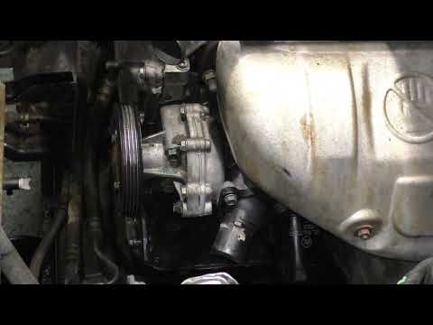 Видео: Не простая замена ГРМ на Suzuki Escudo J20A (Фильм1)