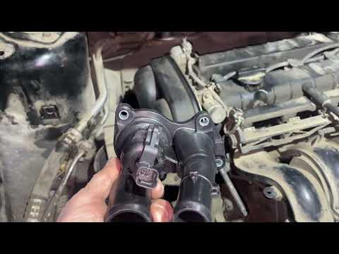 Видео: Форд фокус 2 не греется двигатель | Замена термостата Ford focus 2