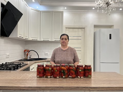 Видео: МАРИНОВАННЫЕ ПОМИДОРЫ НА ЗИМУ