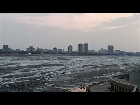 Видео: Лëд Амура тронулся на наших глазах!  Благовещенск 22.04.24