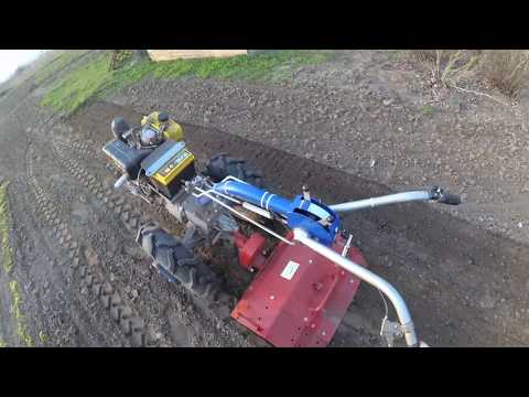 Видео: Мотоблок Мотор Сич, подготовка грядок фрезой МС, сезон 2020