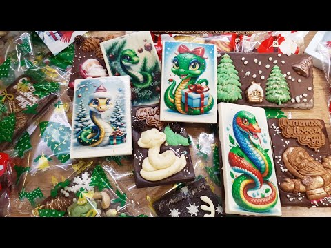 Видео: Новогодние шоколадные открытки 2025 год 🍫 Год ЗМЕИ 🐍 Оформляем праздничные шоколадки 🎅🍫