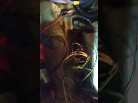 Видео: Распиновка разьёма дворников УАЗ#УАЗ#Схема подключения дворниуов УАЗ