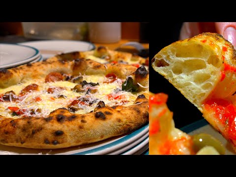 Видео: Какое идеальное тесто для пиццы! Вы должны попробовать эту идеальную пушистую пиццу, приготовленную