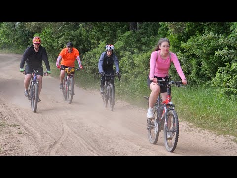 Видео: Горбатов.  Тур де лавка.  Покатушка по высокому берегу Оки.