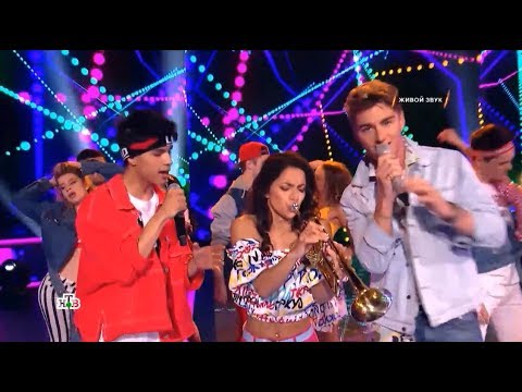 Видео: Невероятный дуэт Алексей Воробьев и участник "Ты супер!" Роман Дружинин с песней Сумасшедшая
