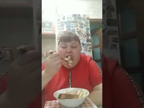 Видео: Мне не жирно, вам - не знаю 🍕🥪🍧🍫🍩🍪🍬🎂🍰🧁🥧