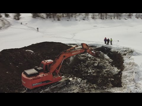 Видео: Очистка деревенского пруда: снова на Карьере - 2 часть