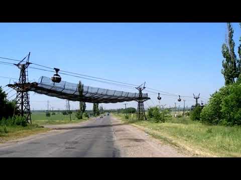 Видео: Лисичанск, развалины содового завода и щелочные озера