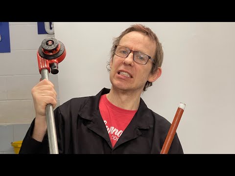 Видео: Нарезание резьбы, резка и соединение труб LCS.