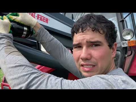 Видео: Установка фронтального погрузчика на МТЗ-92П