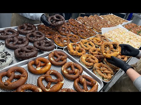 Видео: Пекарня, где целый день пекут крендельки! 14 уникальных кренделей с солью – корейская уличная еда