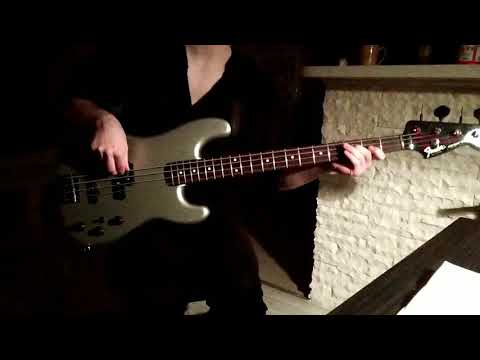 Видео: Звезда по имени солнце партия Бас-гитары Игоря Тихомирова