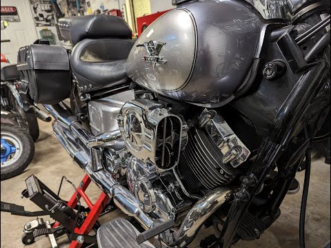 Видео: Yamaha VSTAR 650 — ремонт протекающего карбюратора!