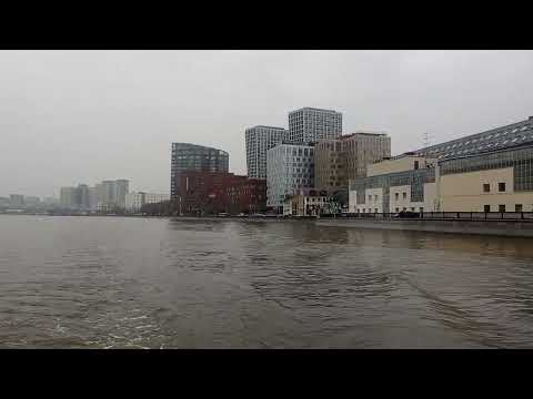 Видео: На электросудне по Москве-реке, маршрут №2