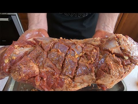 Видео: СЕГОДНЯ ГОТОВЛЮ БАРАНЬЮ НОГУ С КРЕПКИМ ЛЕЧО