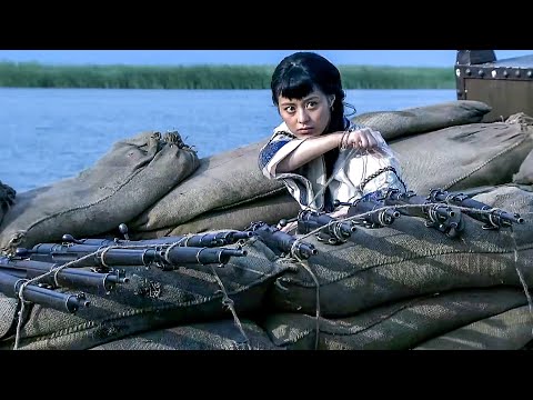 Видео: Одна деревенская девушка контролирует 10 орудий, огневая мощь сопоставима с Гатлингом!