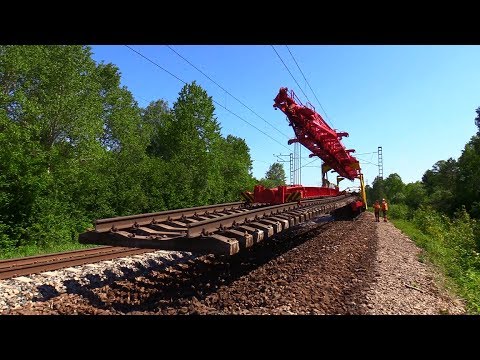 Видео: Капитальный ремонт ж.д. 1/8 -  Снятие старых решеток / Track repair 1/8 - Removing old track