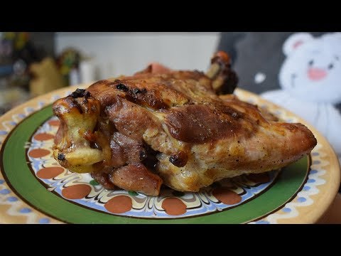 Видео: Сочное бедро индейки в духовке / Готовим мясо вкусно!