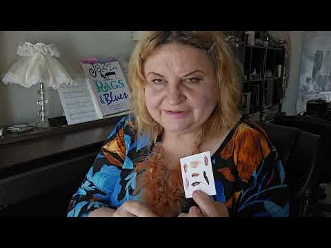 Видео: КОРИЧНЕВЫЕ РЫЖИЕ ЦВЕТА ДЛЯ ГУБ,БЛЕСКИ ДЛЯ ГУБ, LIP GLOSSES WET'WILD,PIERRE CARDIN LIPSTICKS,LIP CARE