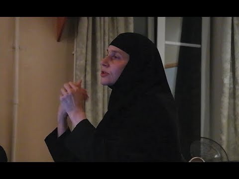 Видео: Монахиня Серафима, из Англии. Из монастыря Софрония Сахарова, ученика прп. Силуана Афонского
