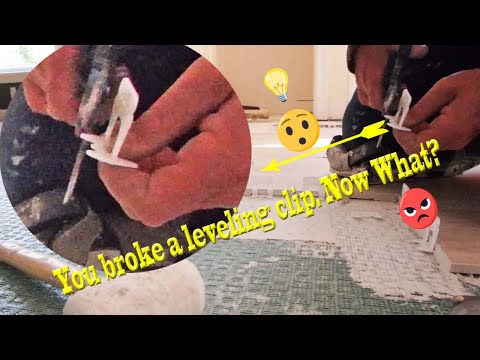 Видео: Вы сломали или, может быть, забыли зажим для выравнивания плитки. Что теперь? Вот решение.