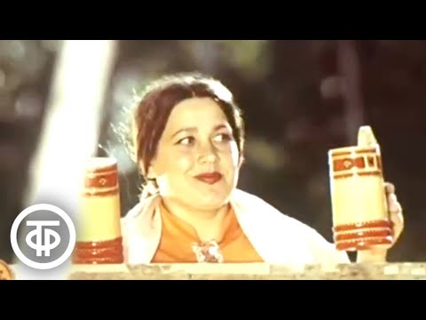 Видео: Собиралась красна девка под венец. Русские народные свадебные обрядовые песни и танцы (1978)